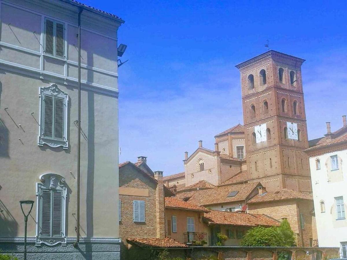 Appartamento Nel Cuore Di อัสตี ภายนอก รูปภาพ