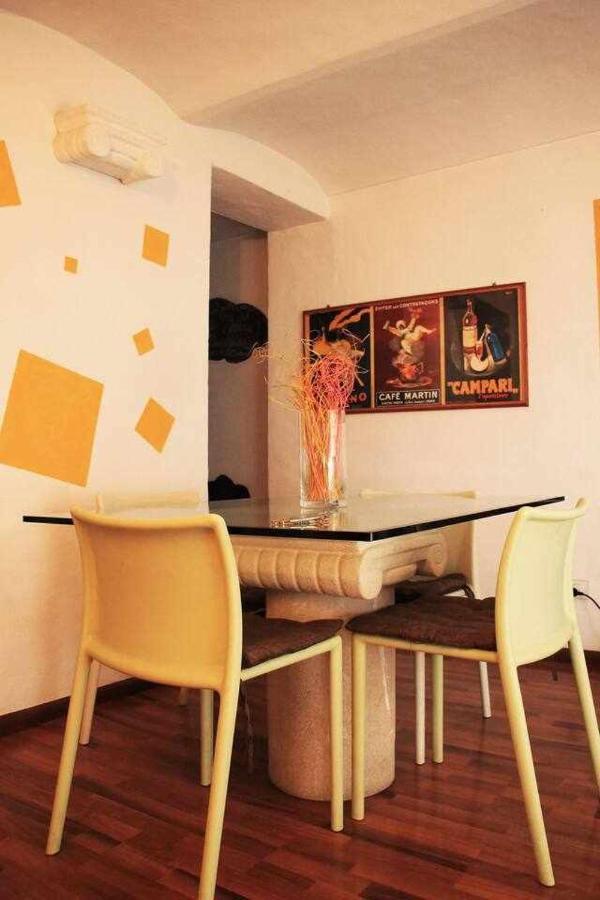 Appartamento Nel Cuore Di อัสตี ภายนอก รูปภาพ